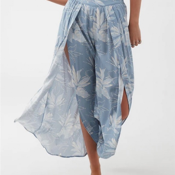 O’Neill tymea Havana pants wide elastic waist in back - Picture 2 of 4